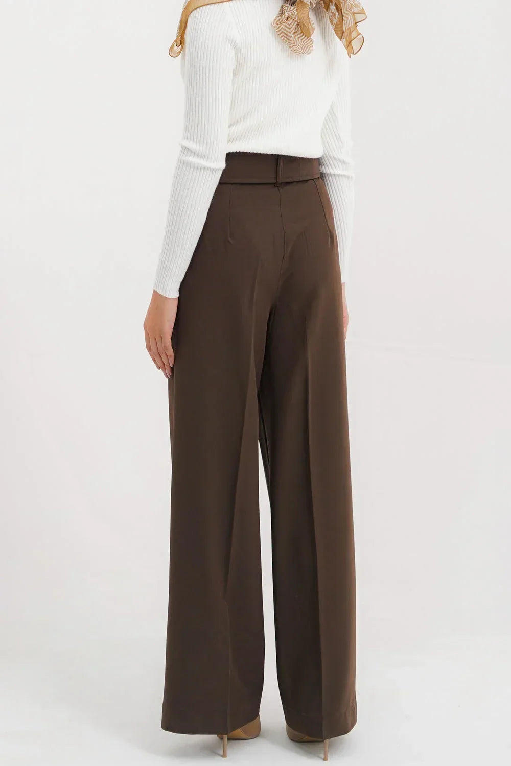 Brown Pleated Pant With Belt