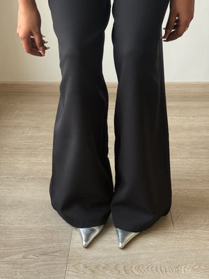 Black  Wide leg Pleated Pant