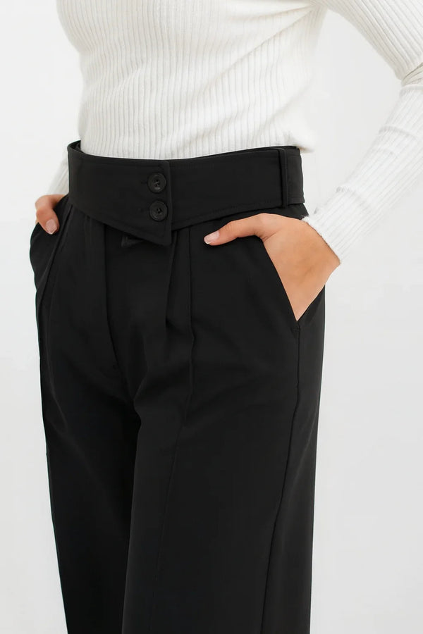 Black Pleated Pant With Belt