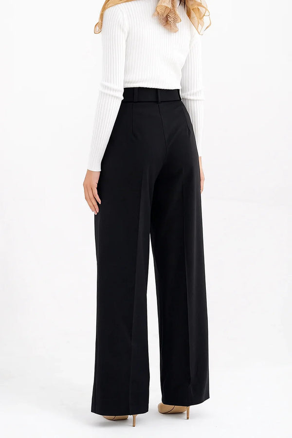 Black Pleated Pant With Belt